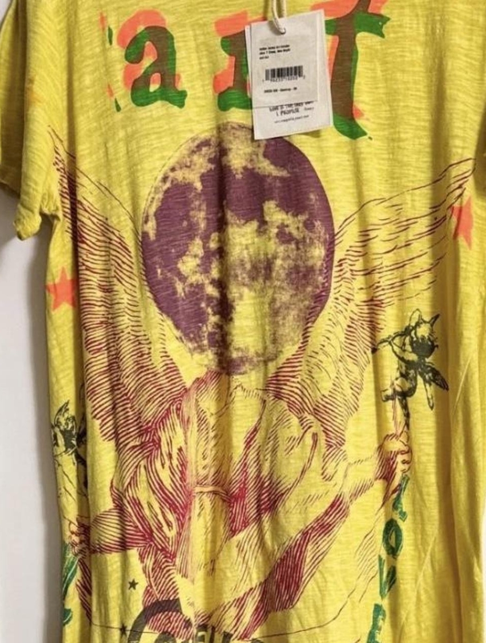 MAGNOLIA PEARL Yellow Graphic Angel Moon Tee